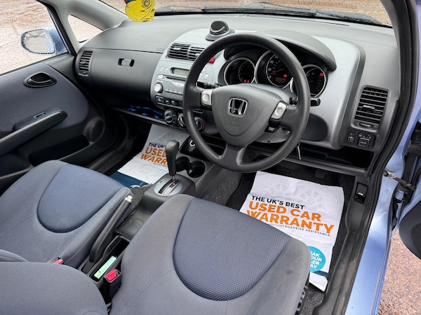 Used Honda Jazz 2004 for sale - 76172821: Photo 8