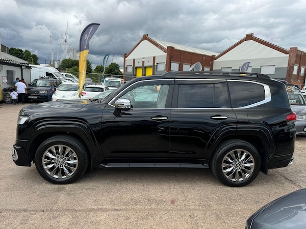 Used Toyota Landcruiser 2024 for sale - 75233676: Photo 9