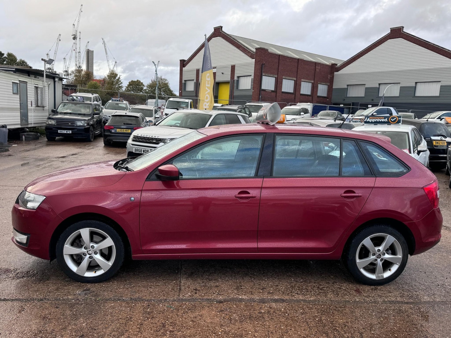 Used Skoda Rapid Spaceback 2015 for sale - 76419701: Photo 9