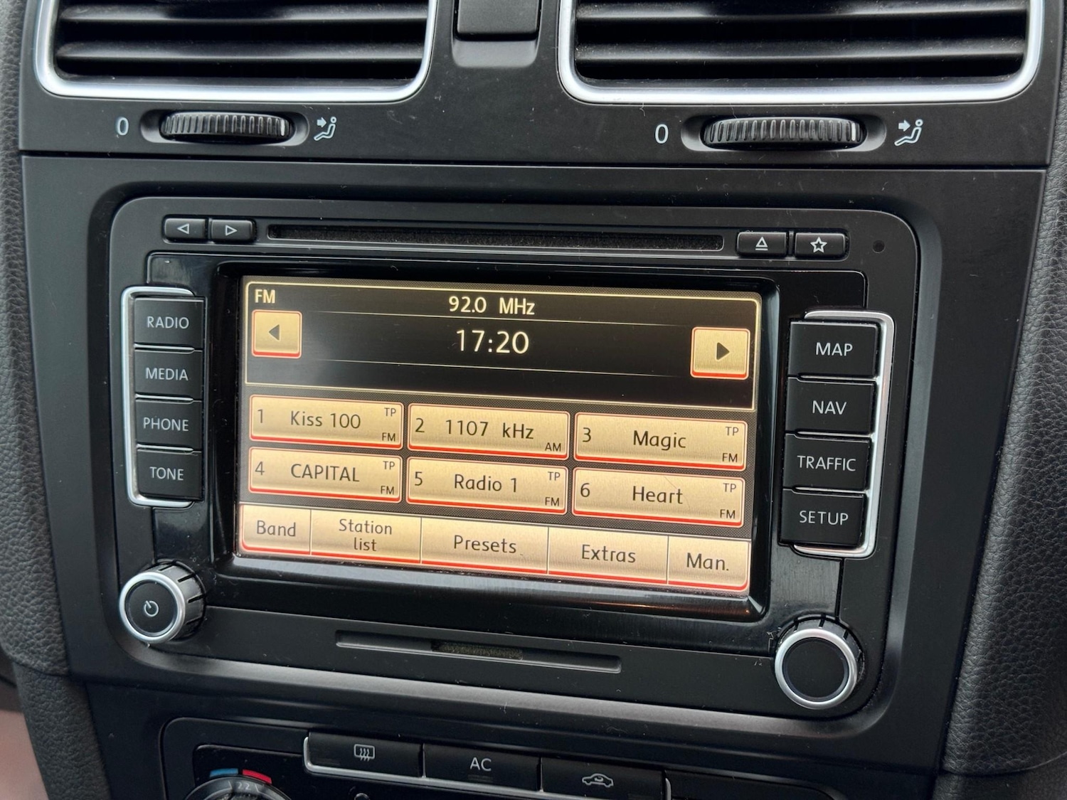 Used Volkswagen Golf 2009 for sale - 77575737: Photo 14