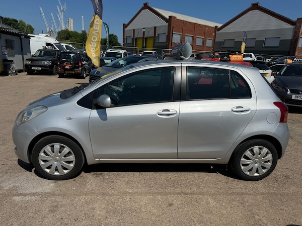 Used Toyota Yaris 2008 for sale - 74637614: Photo 9