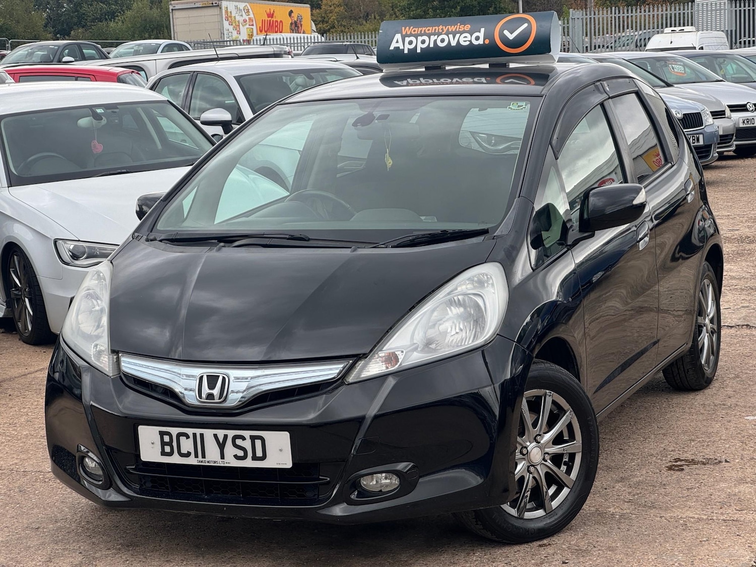 Used Honda Jazz 2011 for sale - 76079938: Photo 2
