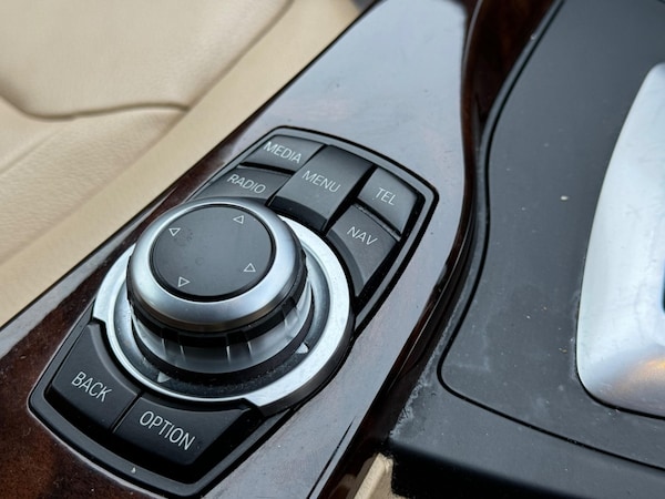 Used BMW 3 Series Gran Turismo 2014 for sale - 73747583: Photo 16