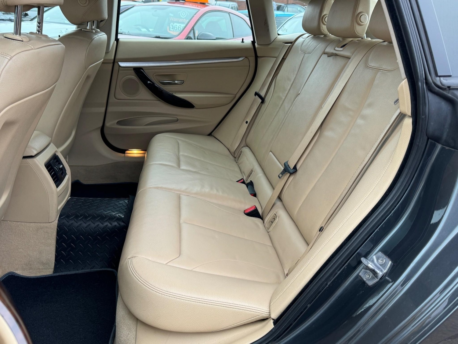 Vehicle 29