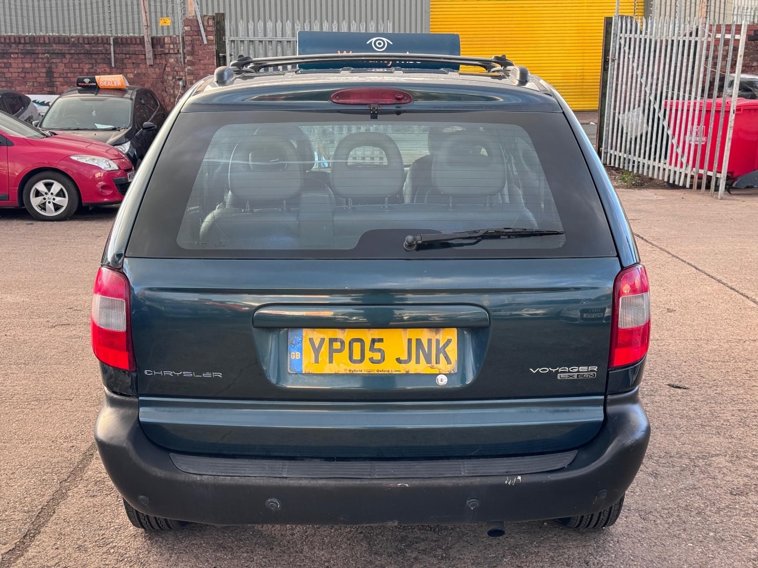 Used Chrysler Voyager 2005 for sale - 76519806: Photo 8