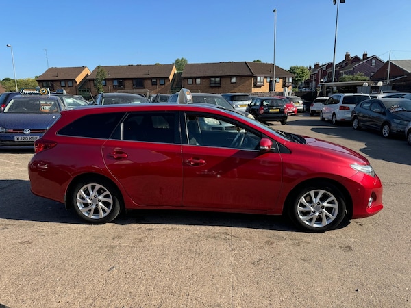 Used Toyota Auris 2014 for sale - 75253179: Photo 8