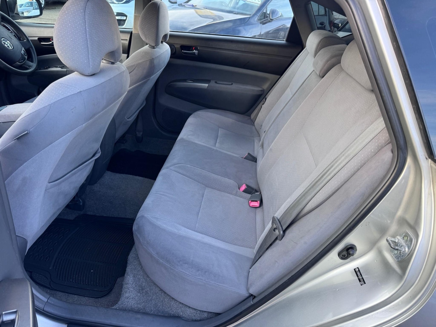 Used Toyota Prius 2005 for sale - 76665213: Photo 24