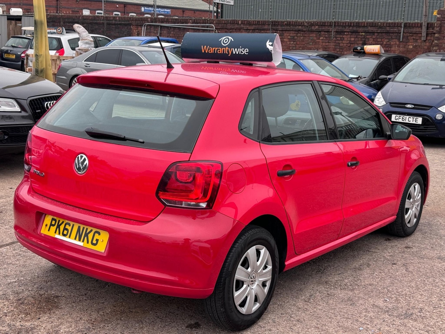 Used Volkswagen Polo 2011 for sale - 76278720: Photo 26