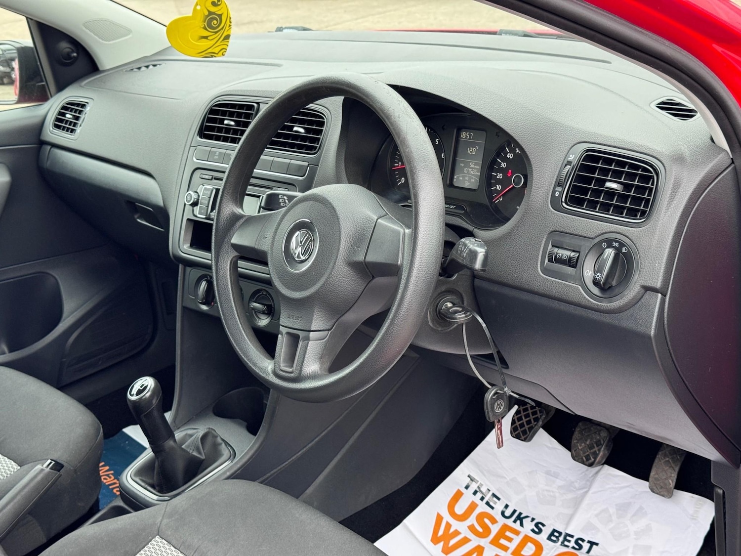 Used Volkswagen Polo 2011 for sale - 76278720: Photo 5