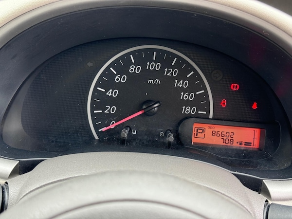 Used Nissan Micra 2012 for sale - 76302994: Photo 17