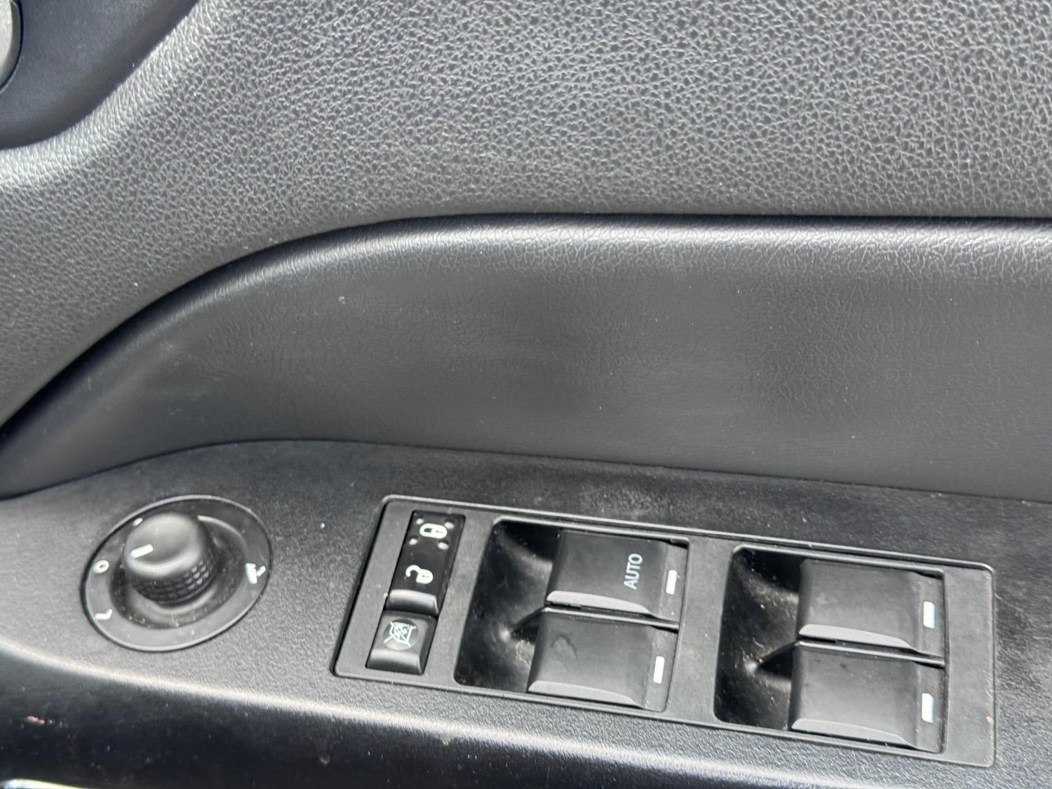 Used Jeep Compass 2011 for sale - 77249092: Photo 15