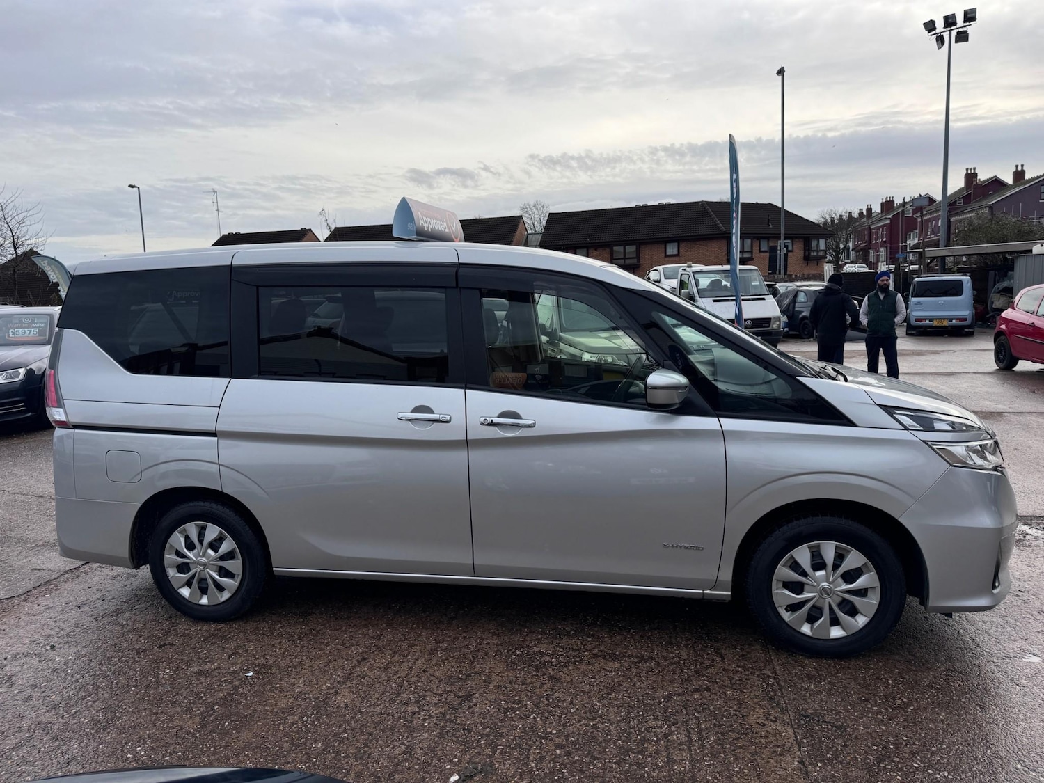 Used Nissan Serena 2025 for sale - 77071752: Photo 33