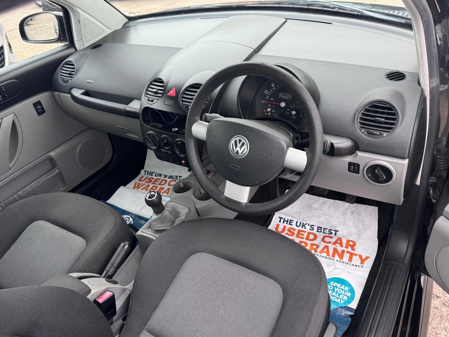 Used Volkswagen Beetle 2005 for sale - 77064187: Photo 11