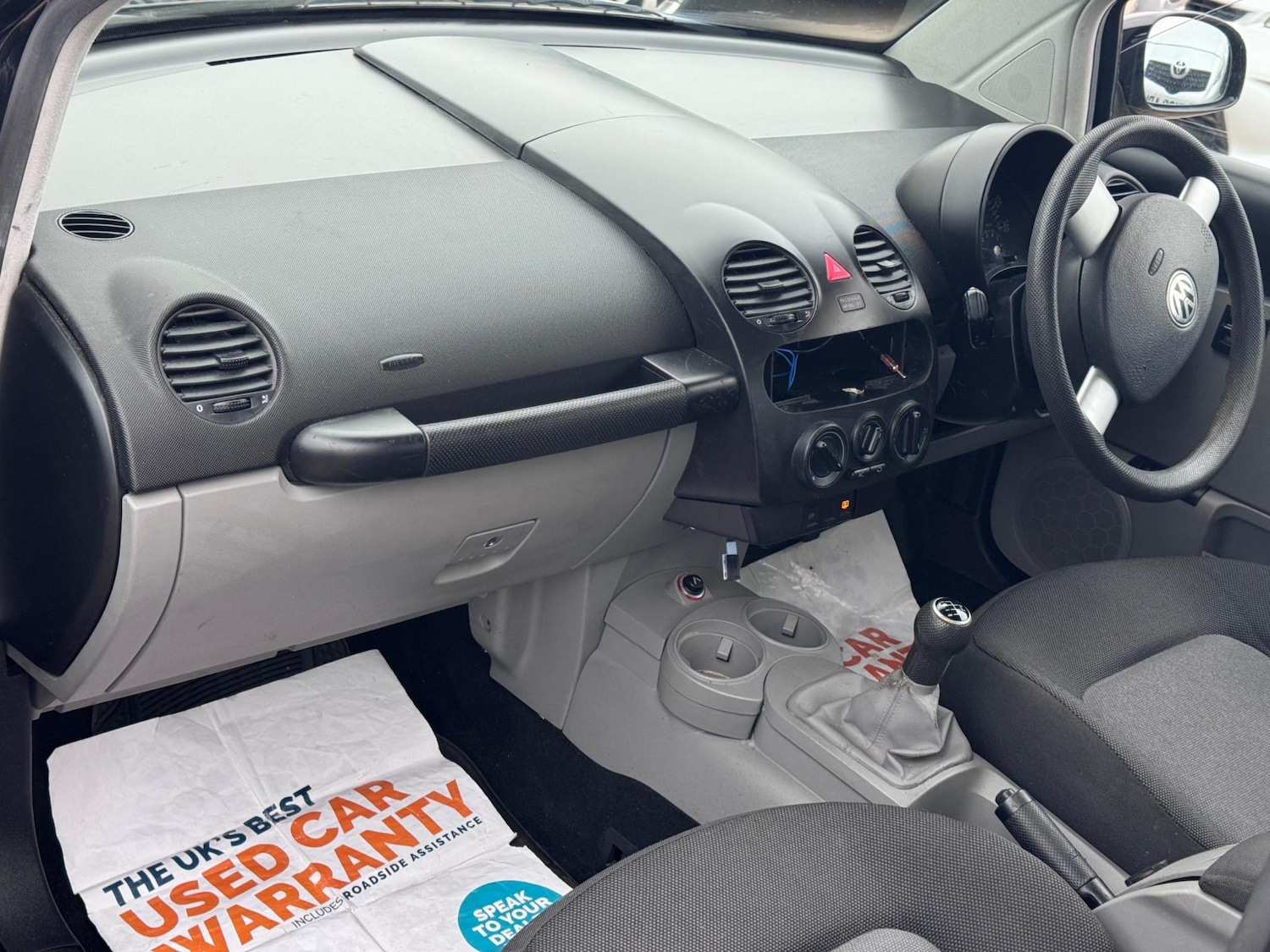 Used Volkswagen Beetle 2005 for sale - 77064187: Photo 13