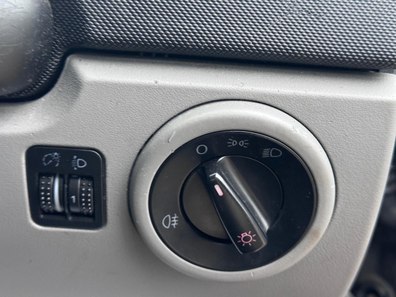 Used Volkswagen Beetle 2005 for sale - 77064187: Photo 17