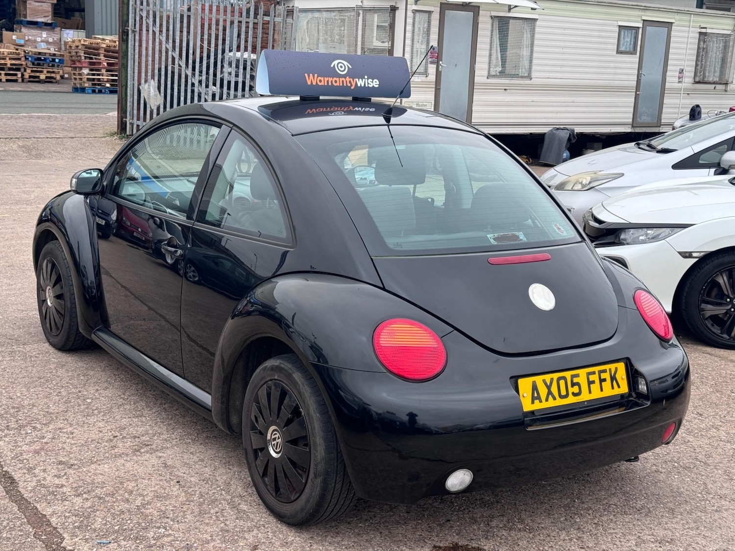 Used Volkswagen Beetle 2005 for sale - 77064187: Photo 19