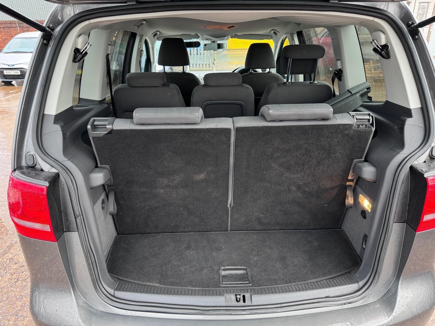 Used Volkswagen Touran 2022 for sale - 77477027: Photo 9