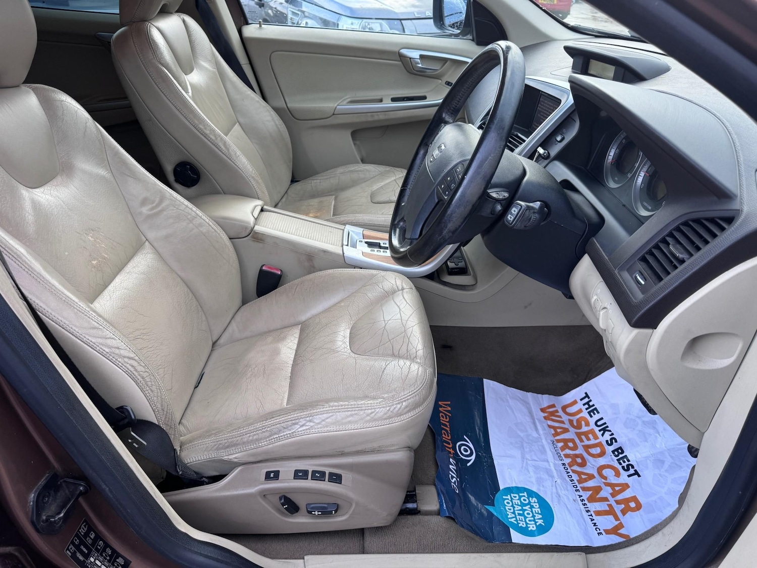 Used Volvo XC60 2009 for sale - 76750716: Photo 22