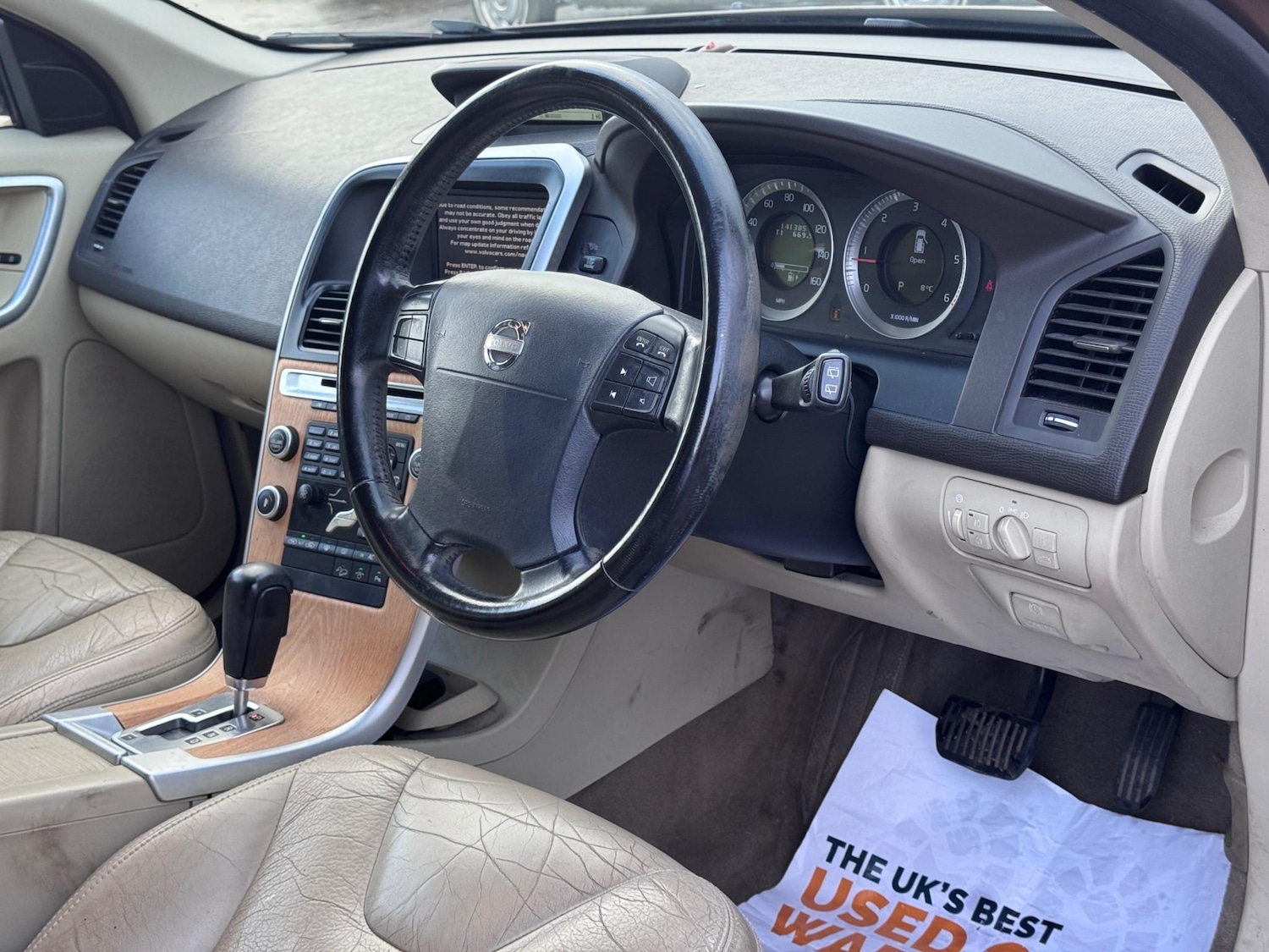 Used Volvo XC60 2009 for sale - 76750716: Photo 5