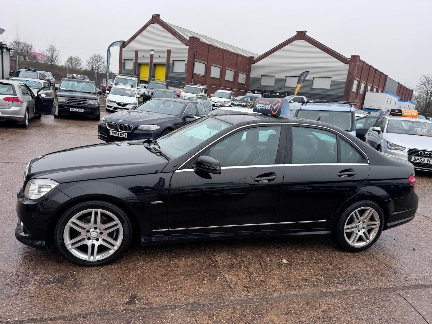 Used Mercedes-Benz C Class 2011 for sale - 77118074: Photo 7