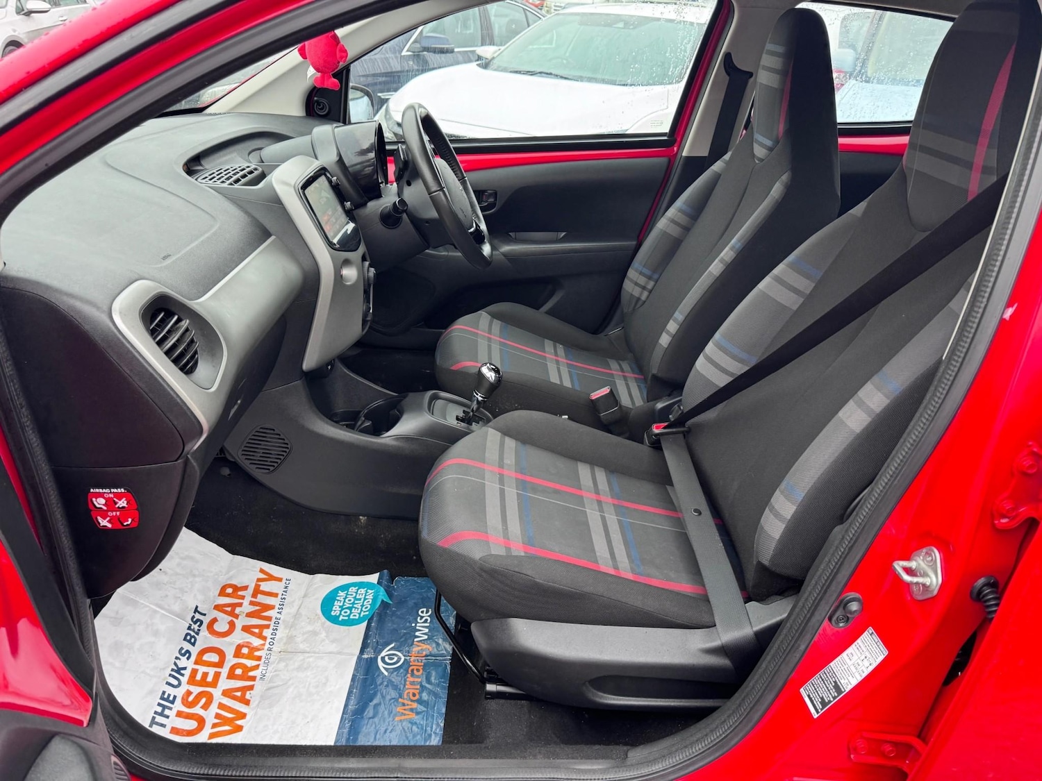 Used Peugeot 108 2015 for sale - 77139255: Photo 24