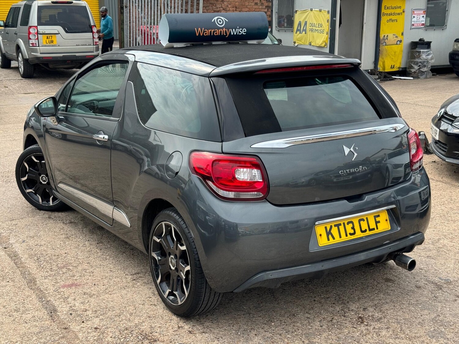 Vehicle 29