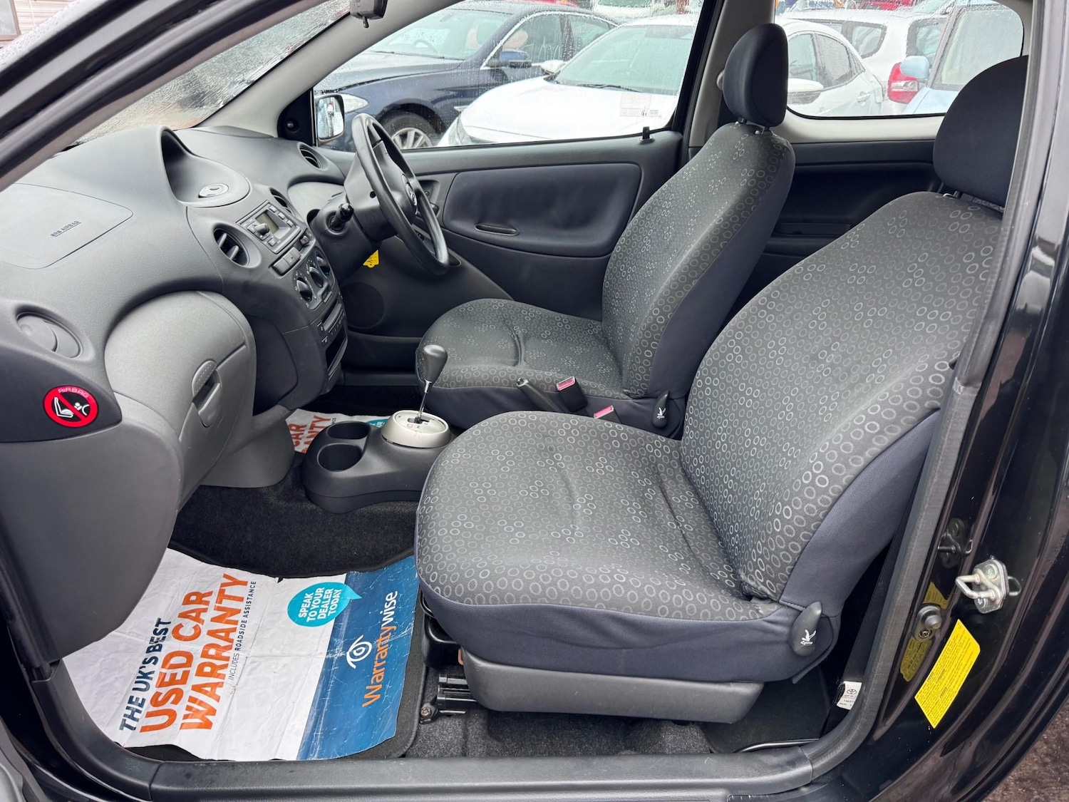 Used Toyota Yaris 2005 for sale - 77834680: Photo 20