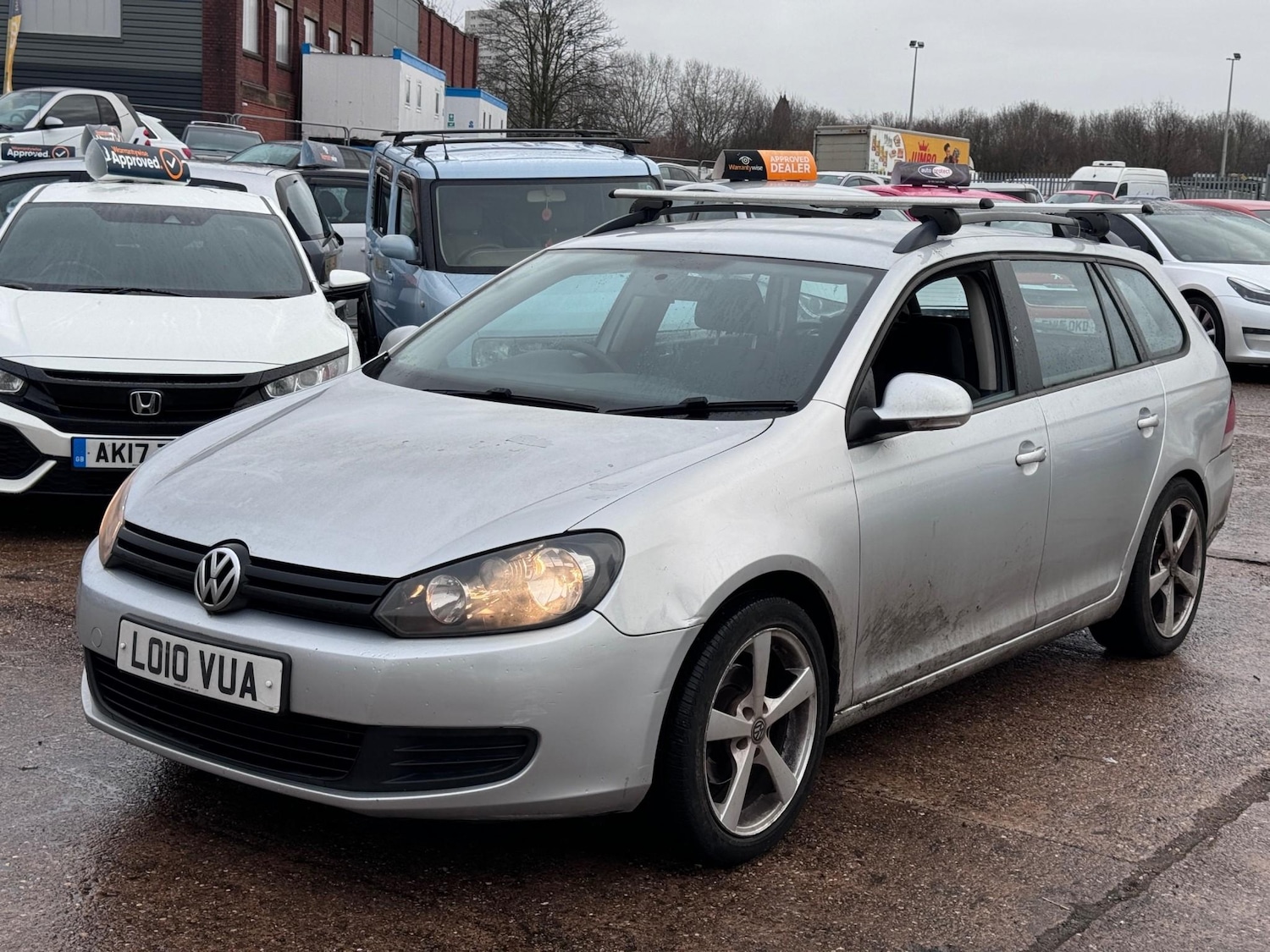Used Volkswagen Golf 2010 for sale - 77171350: Photo 13