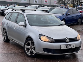 Used Volkswagen Golf 2010 for sale - 77171350: Photo