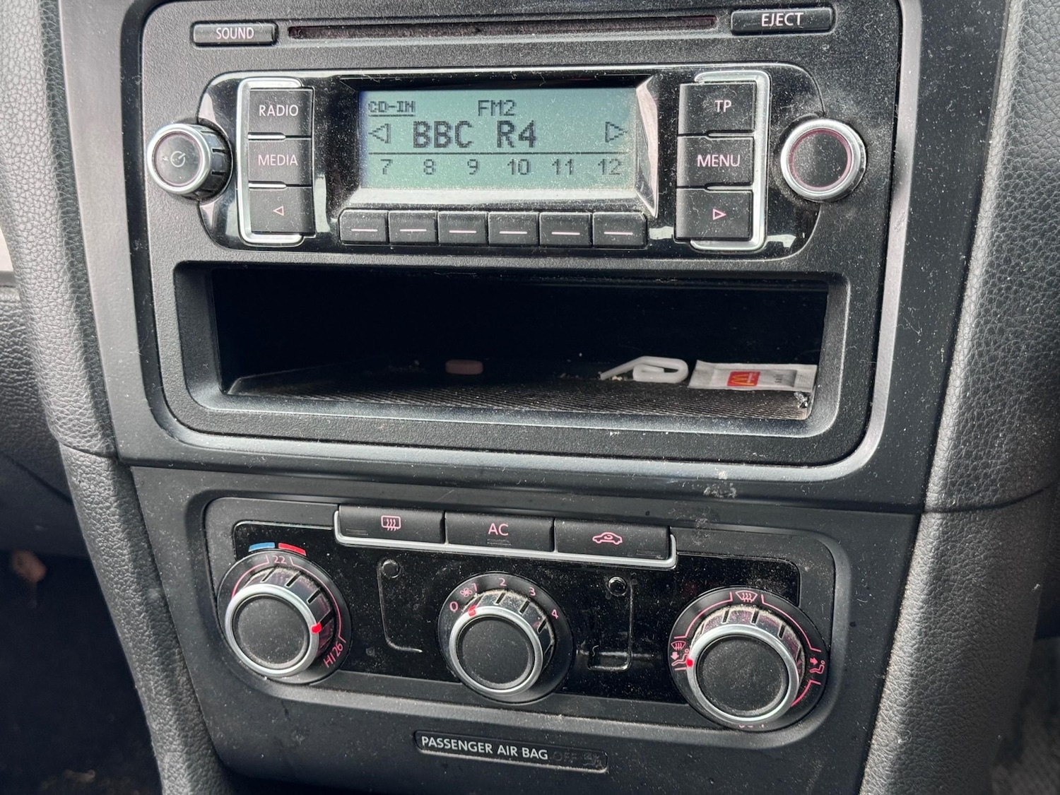 Used Volkswagen Golf 2010 for sale - 77171350: Photo 8