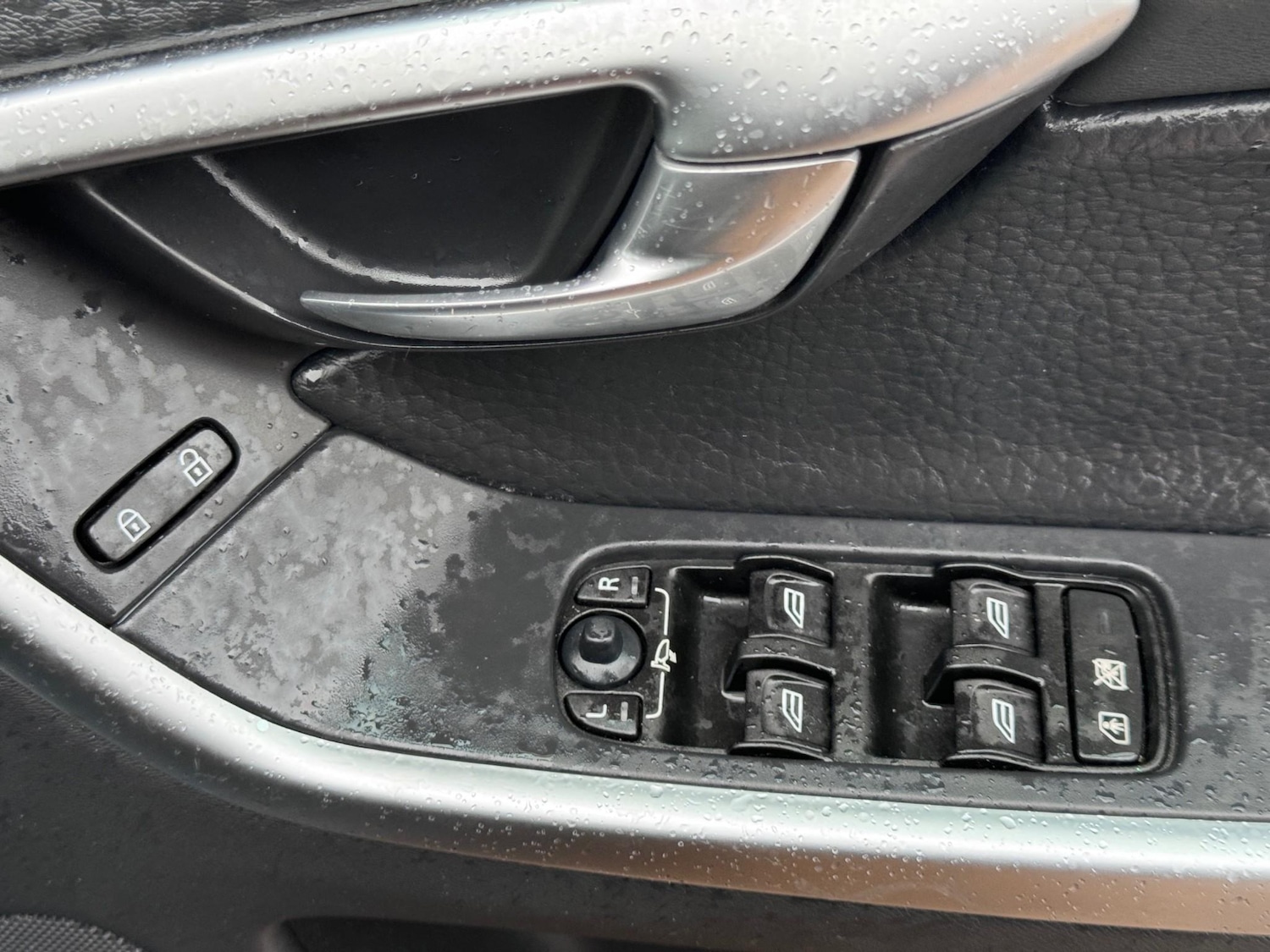 Used Volvo XC60 2009 for sale - 77421207: Photo 16