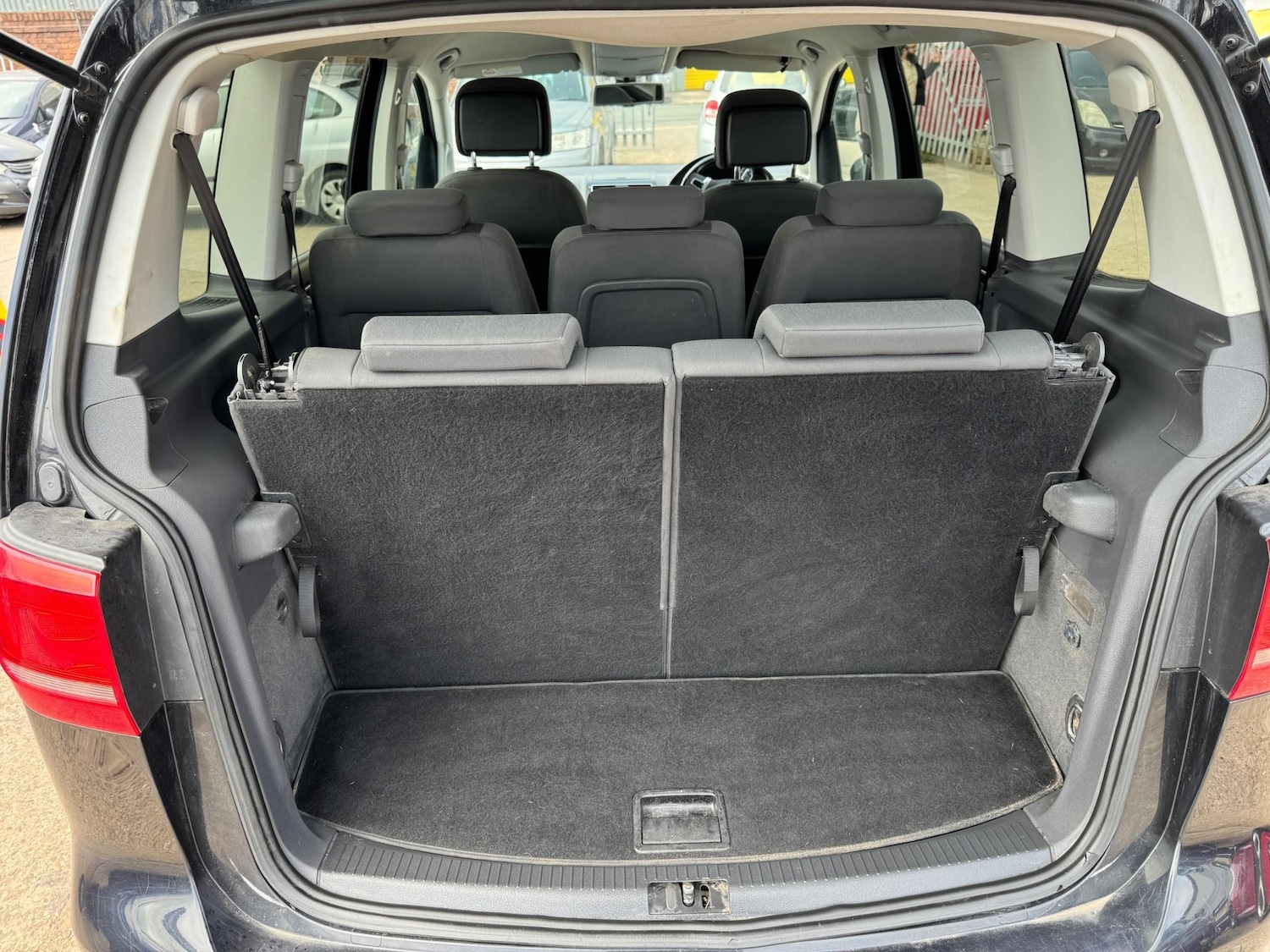 Used Volkswagen Touran 2023 for sale - 77319379: Photo 31