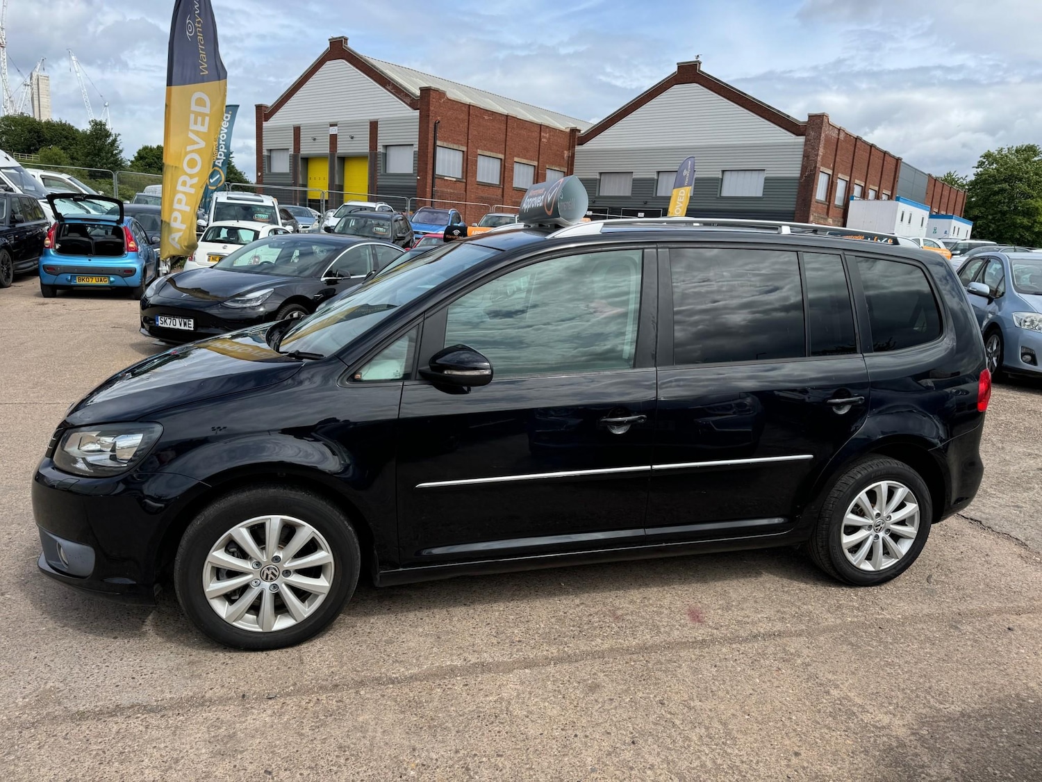 Used Volkswagen Touran 2023 for sale - 77319379: Photo 7