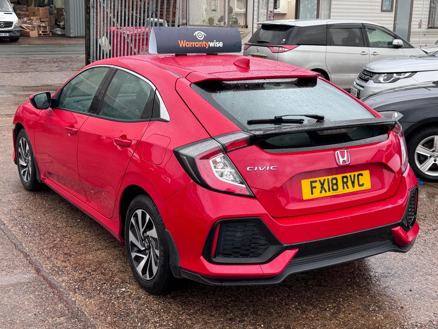 Used Honda Civic 2018 for sale - 76767437: Photo 20