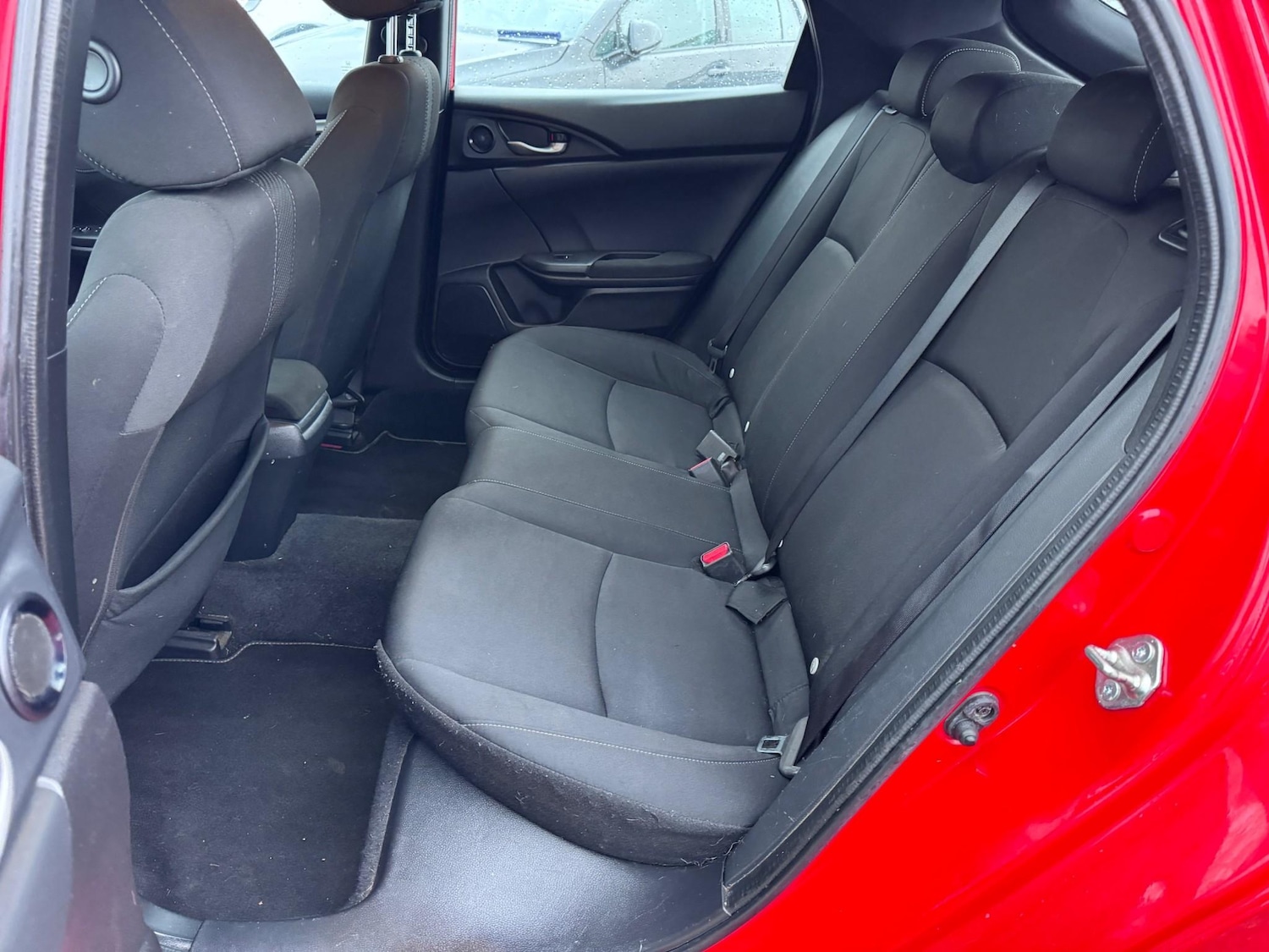 Used Honda Civic 2018 for sale - 76767437: Photo 26