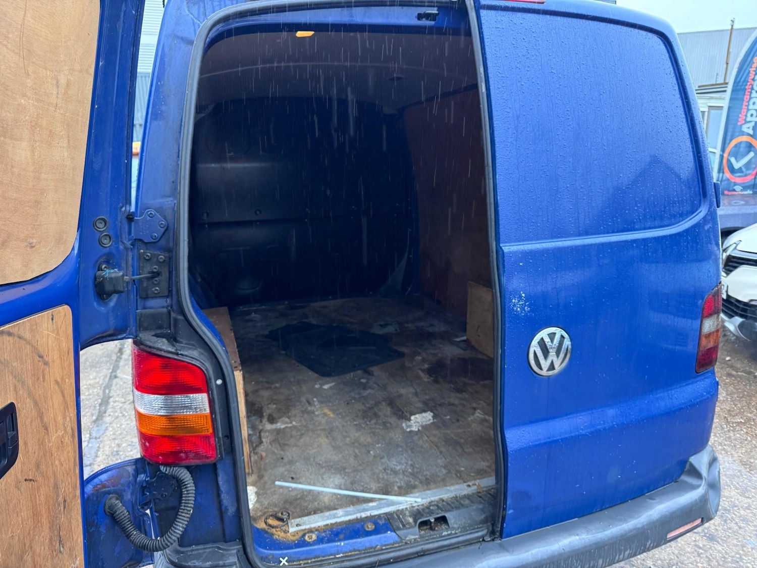 Used Volkswagen Transporter 2009 for sale - 77262641: Photo 17