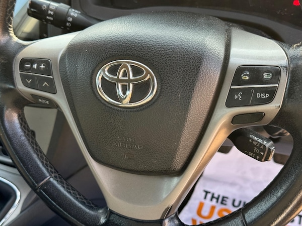 Used Toyota Avensis 2009 for sale - 75559304: Photo 11