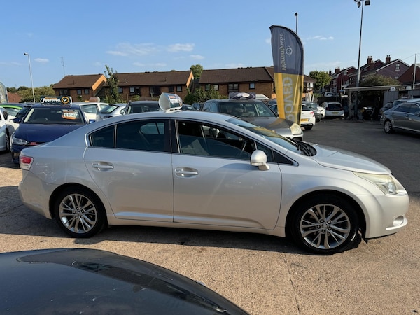 Used Toyota Avensis 2009 for sale - 75559304: Photo 9