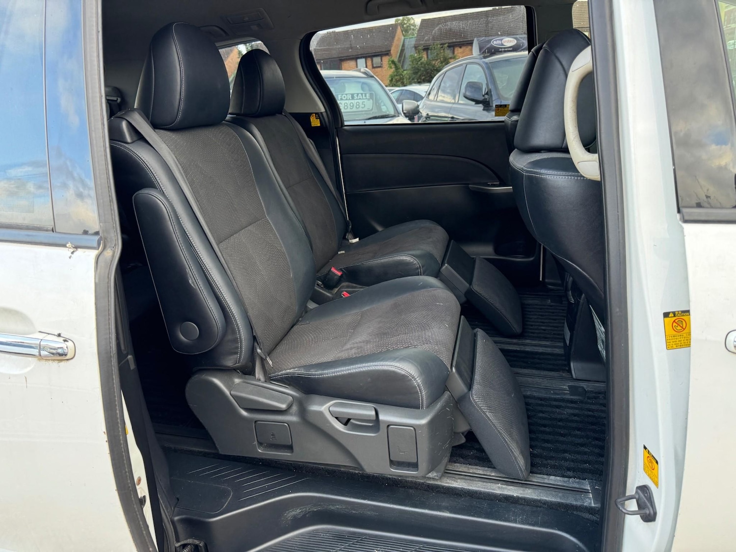 Used Toyota Estima 2024 for sale - 76092312: Photo 21