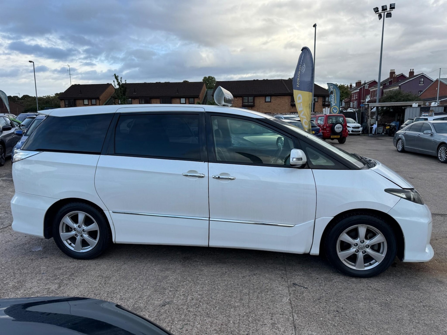 Used Toyota Estima 2024 for sale - 76092312: Photo 9