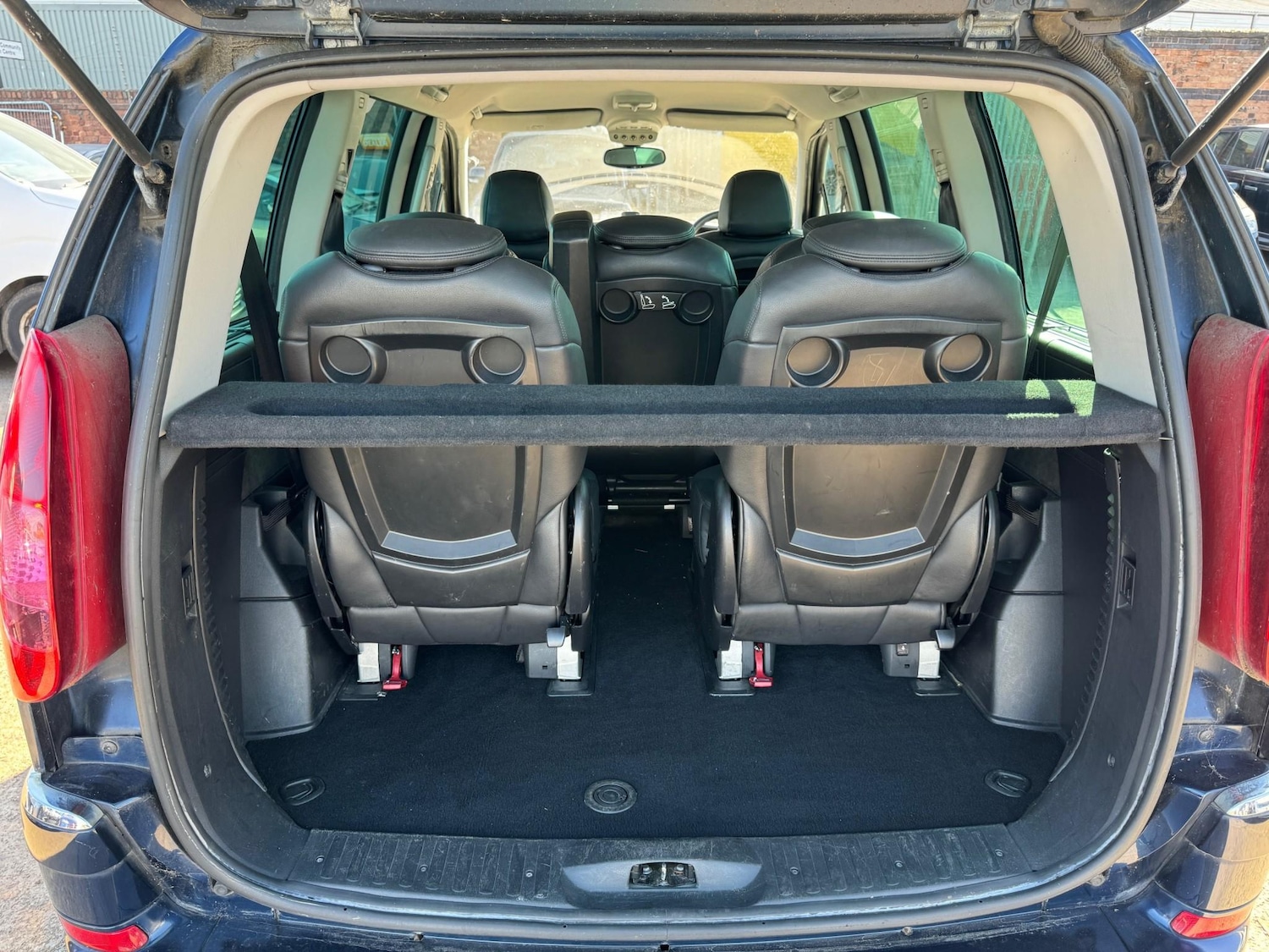 Vehicle 27