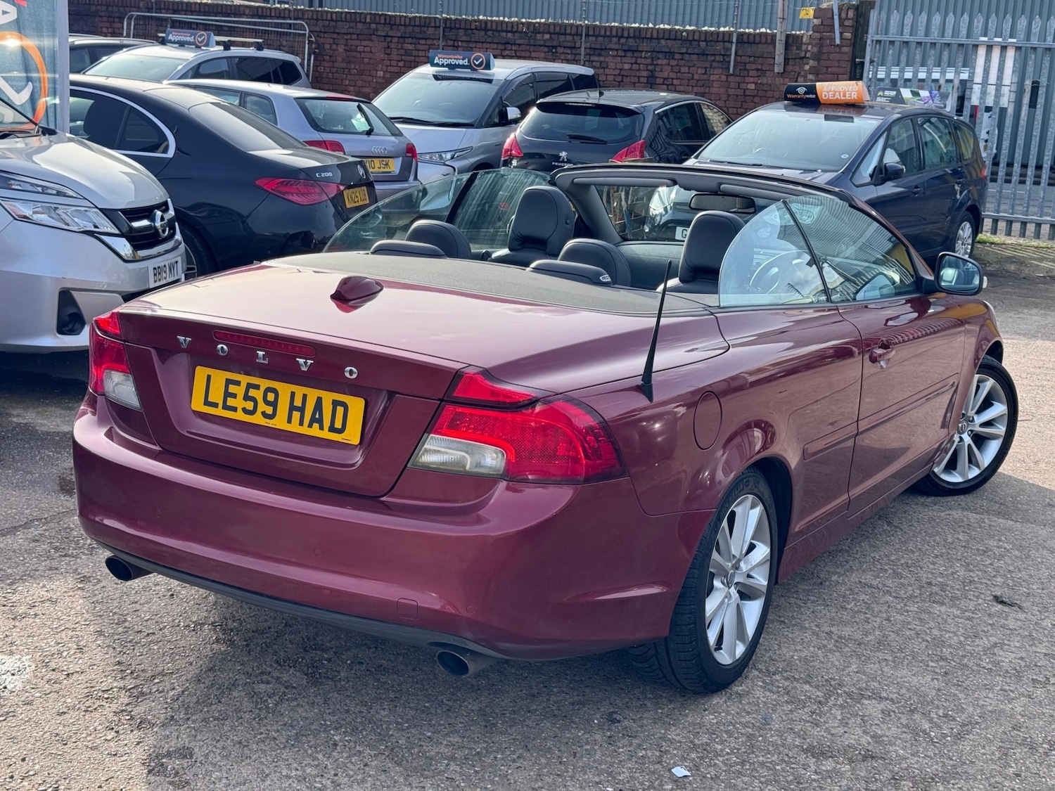 Used Volvo C70 2010 for sale - 77557272: Photo 17