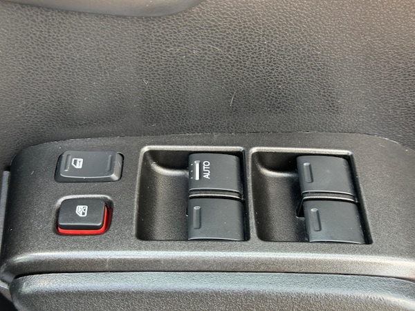 Used Honda Jazz 2009 for sale - 74662222: Photo 16