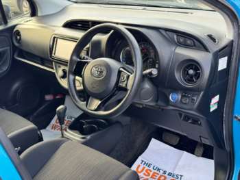Used Toyota Yaris  for sale - 73689603: Photo