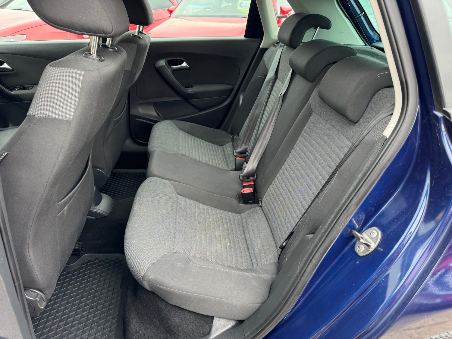 Used Volkswagen Polo 2010 for sale - 76519816: Photo 26