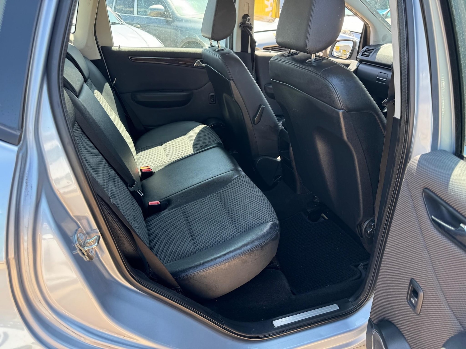 Vehicle 29