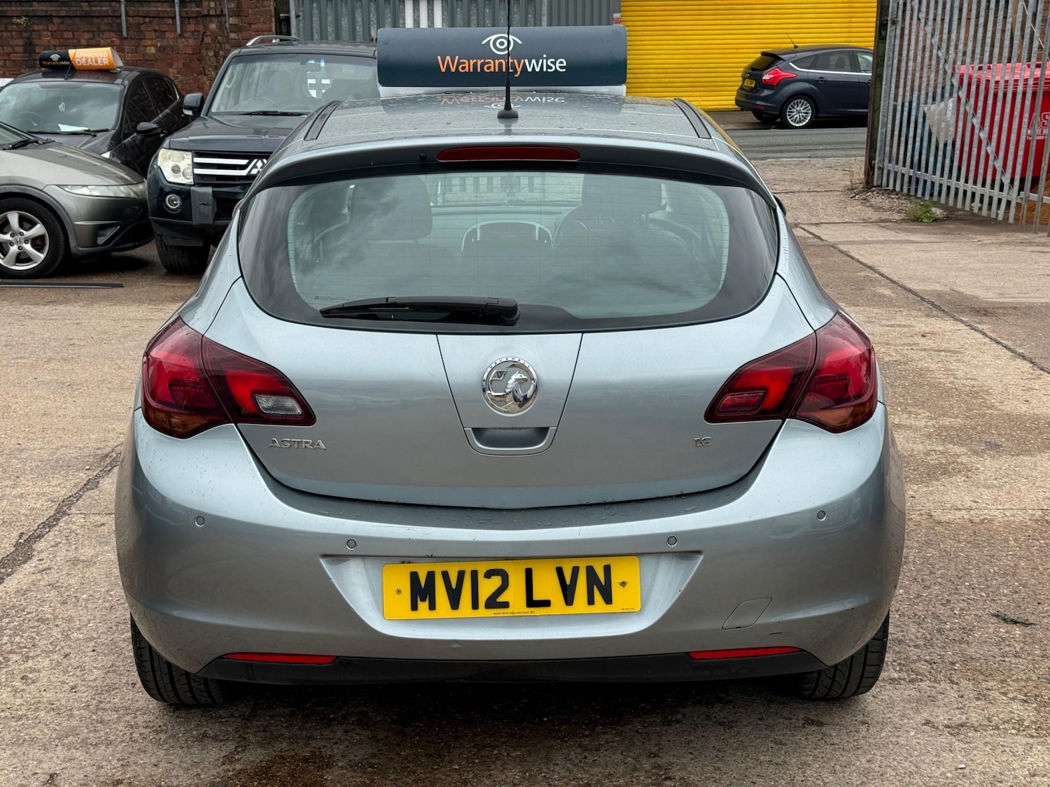 Used Vauxhall Astra 2012 for sale - 76202058: Photo 8