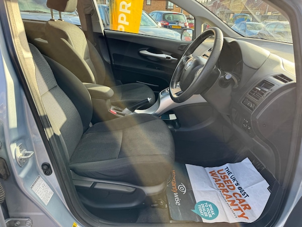 Used Toyota Auris 2011 for sale - 74903459: Photo 22