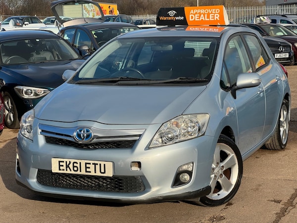 Used Toyota Auris 2011 for sale - 74903459: Photo 2