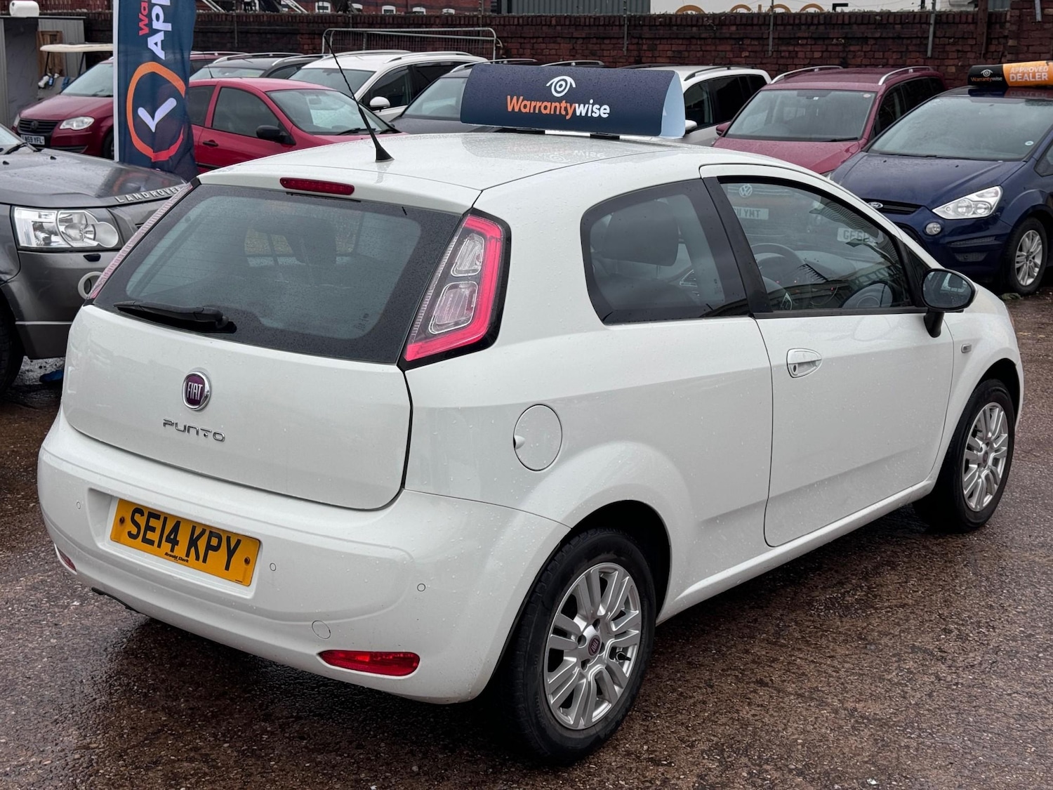 Used Fiat Punto 2014 for sale - 76767434: Photo 22